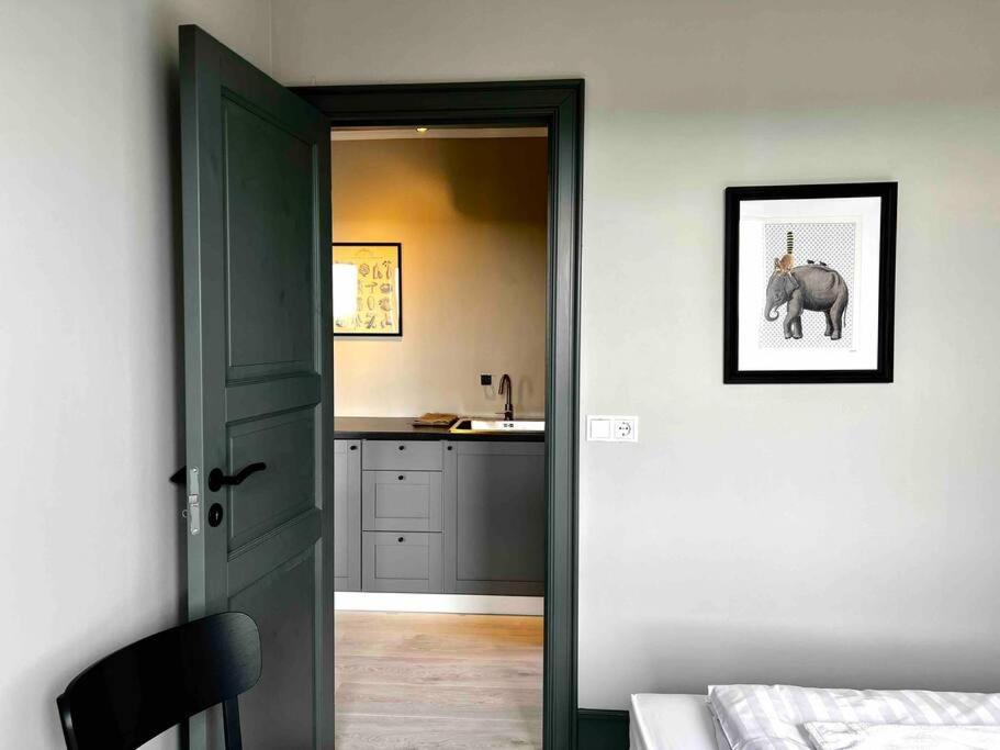 The Greyhouse "Small Apartment" Höfn Extérieur photo